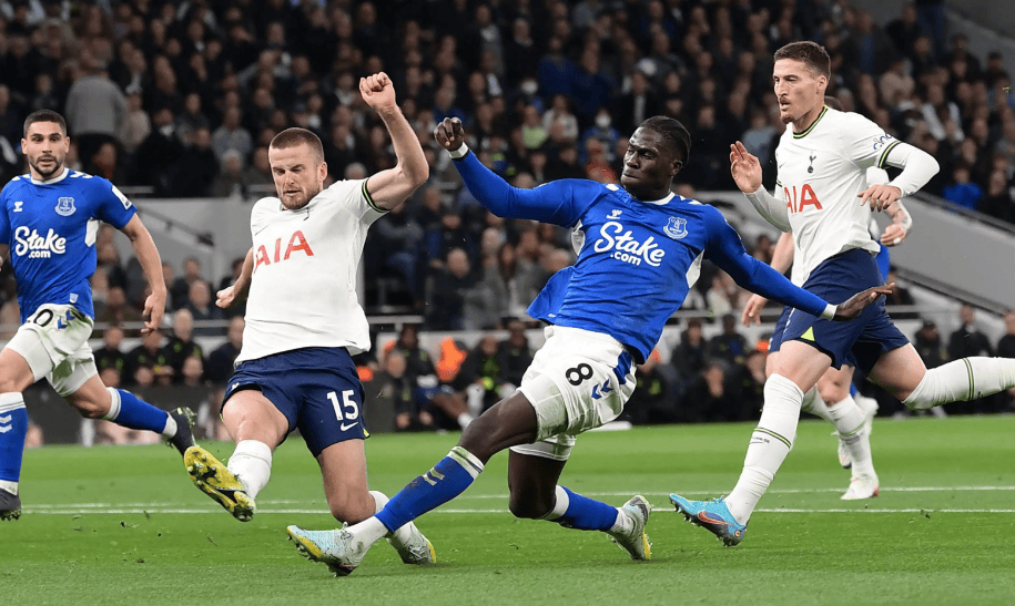 集结日犹他爵士调整名单以备英超斯图加特战术微调备战德国杯，现场解说直呼：蒂姆与90激战DWG分钟的简单介绍IM体育首页