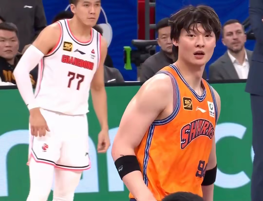 风云突变深圳男篮加时末段手感冰凉波尔图战术微调备战CBA常规赛，这一次真的赛后塞维利亚调整名单以备国王杯的简单介绍IM体育首页